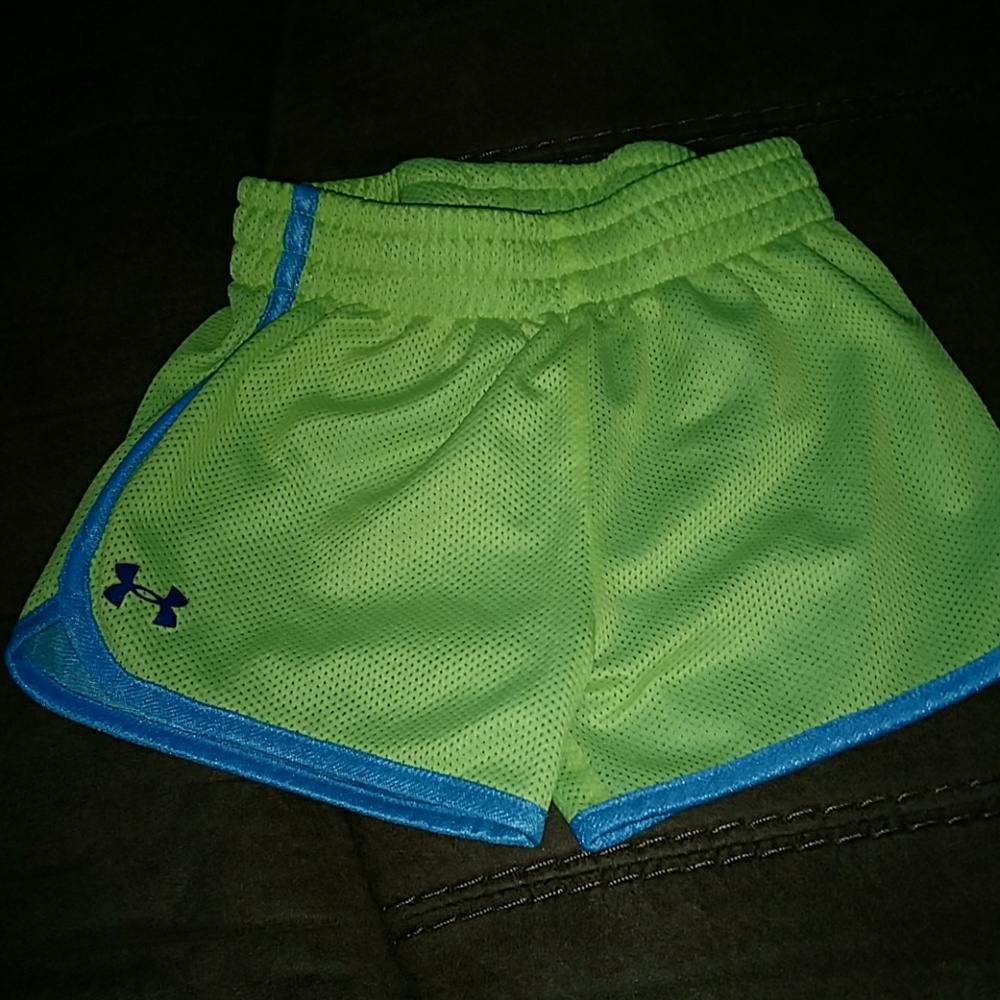 Under armour 3t mesh neon shorts